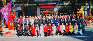 召商时代销讲培训服务：涵盖演讲稿打磨、台风训练、互动控场，适配快消、科技、金融等行业